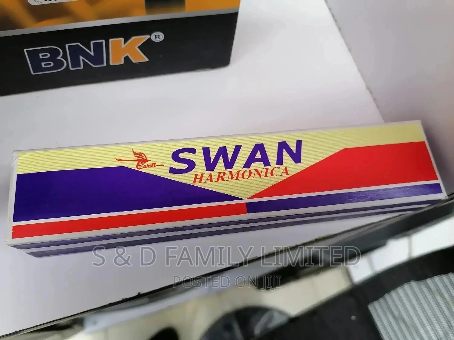 Swan Harmonica 24 Holes