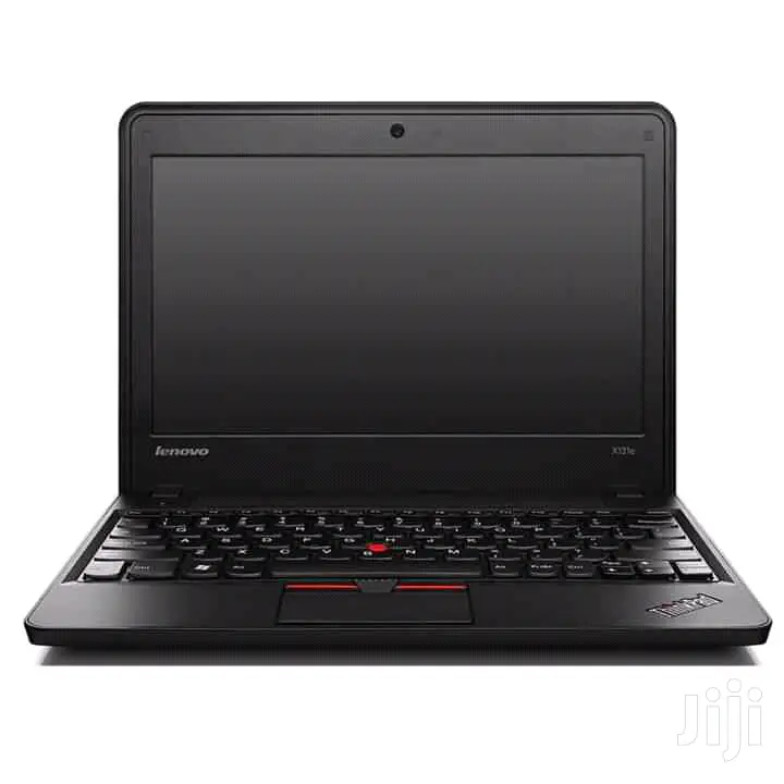 Laptop Lenovo ThinkPad X131e 4GB Intel Core 2 Duo HDD 250GB