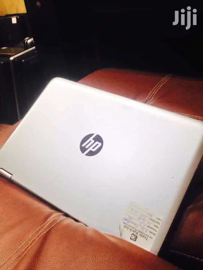 Laptop HP Pavilion X360 14 4GB Intel Core I3 HDD 1T