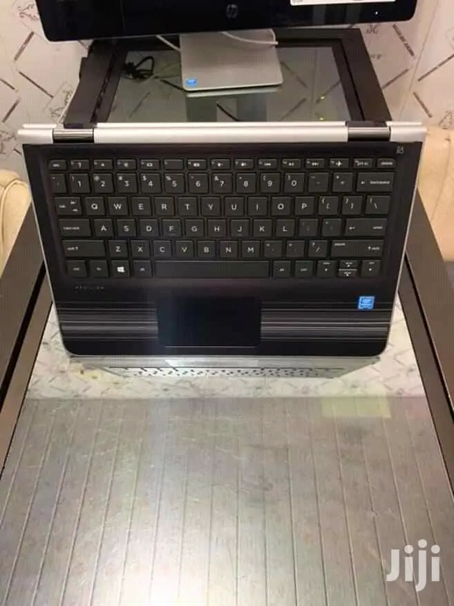 Laptop HP Pavilion X360 14 4GB Intel Core I3 HDD 1T