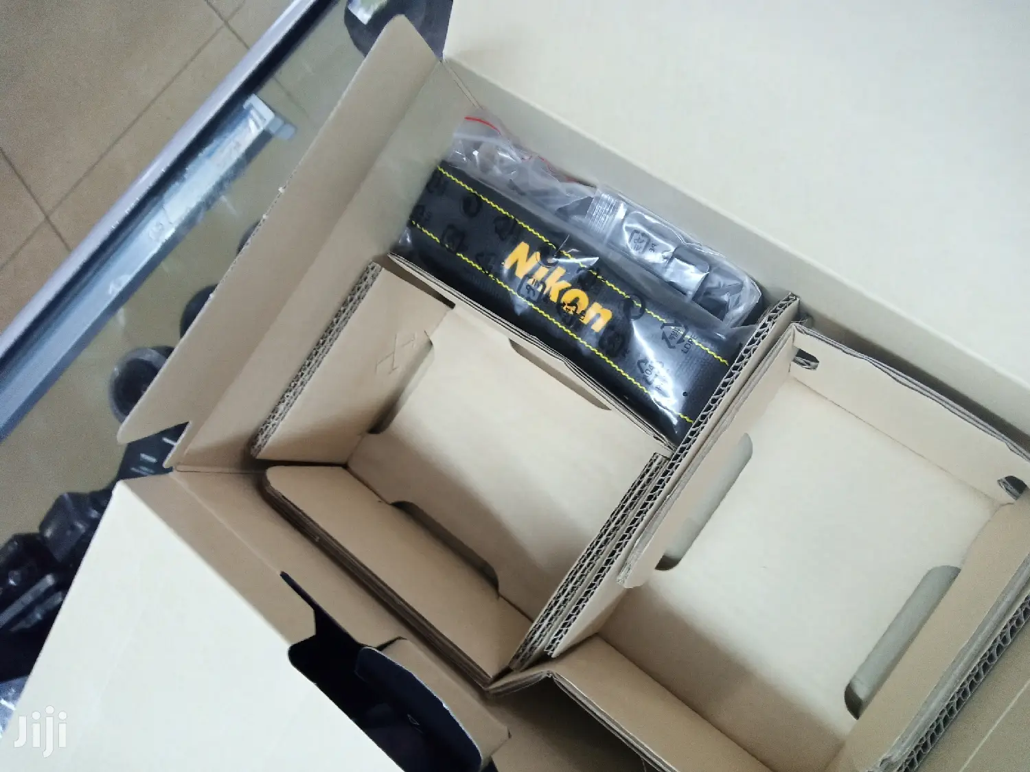 Nikon D7500 With Wi-Fi Touchscreen