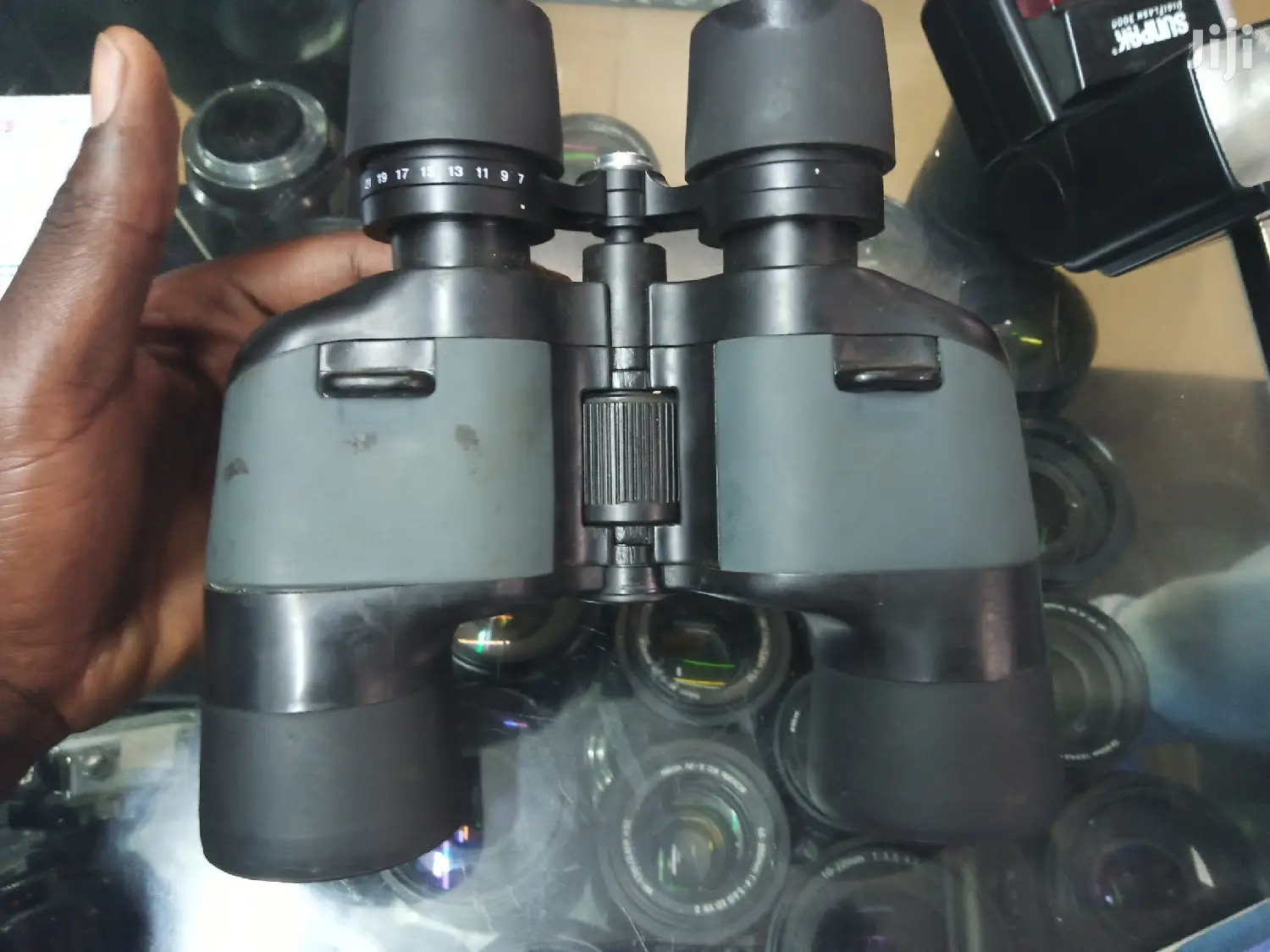 High Optical Zoom Binoculars