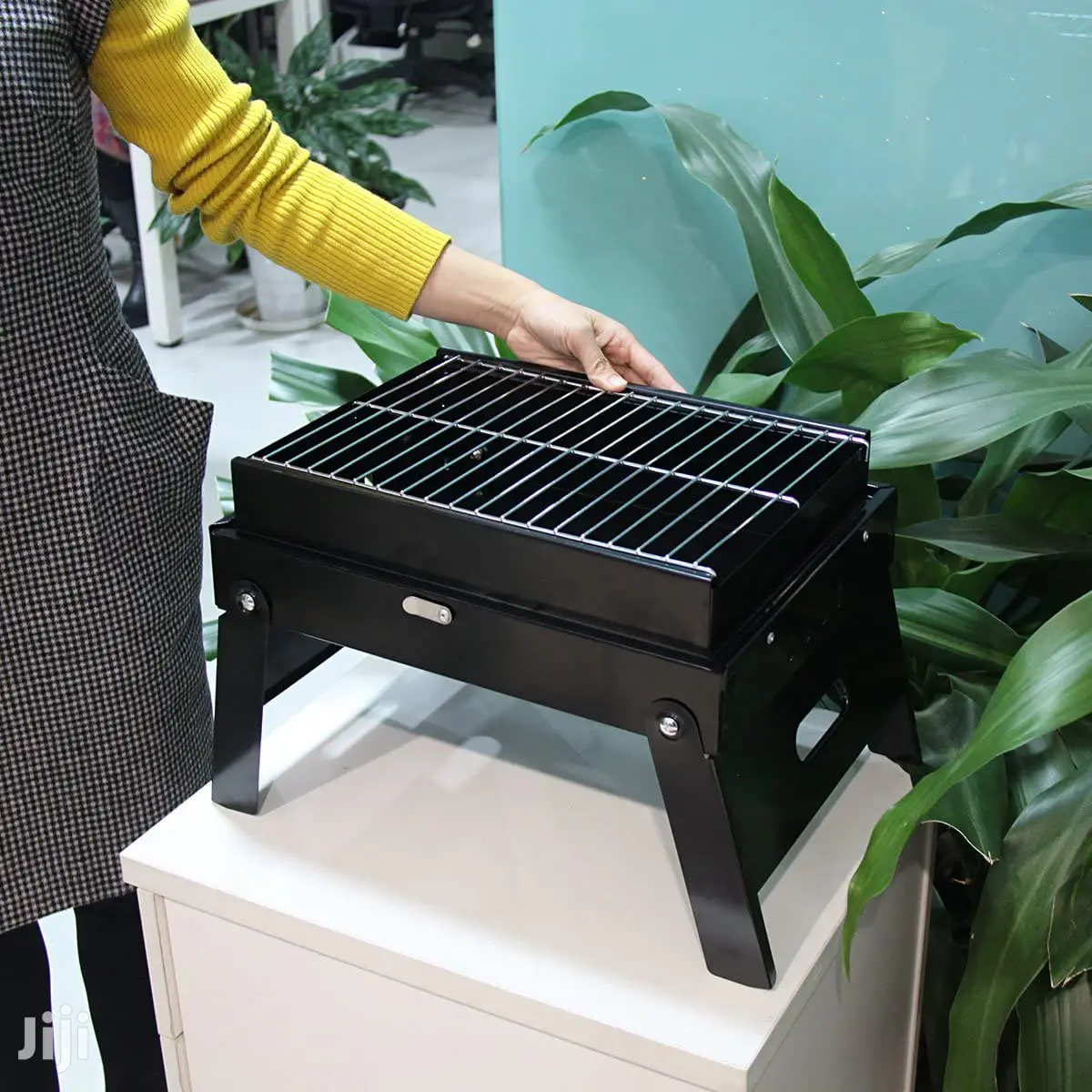 Portable Charcoal Grill