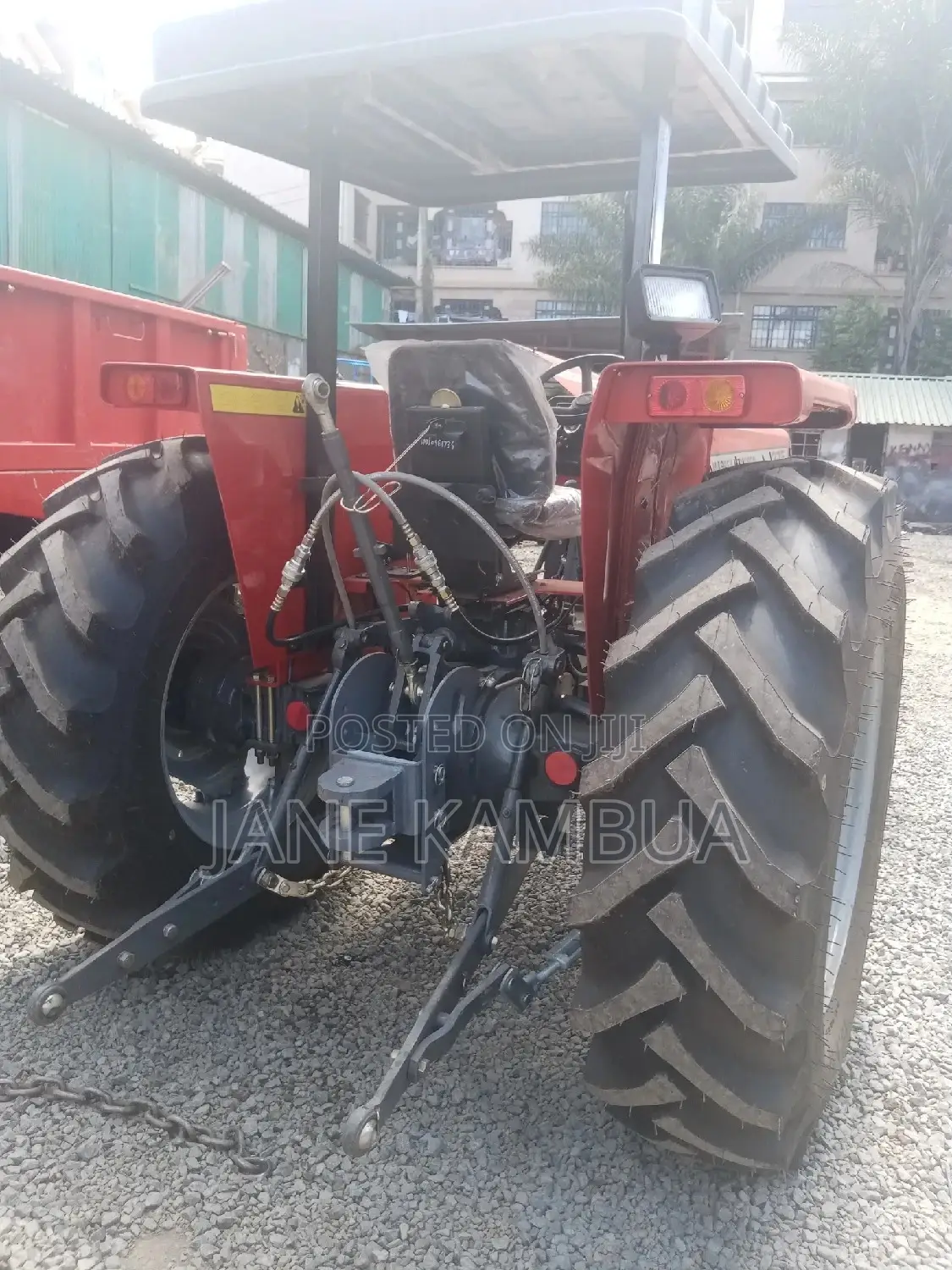 Tractor Massey Ferguson 2020 Red
