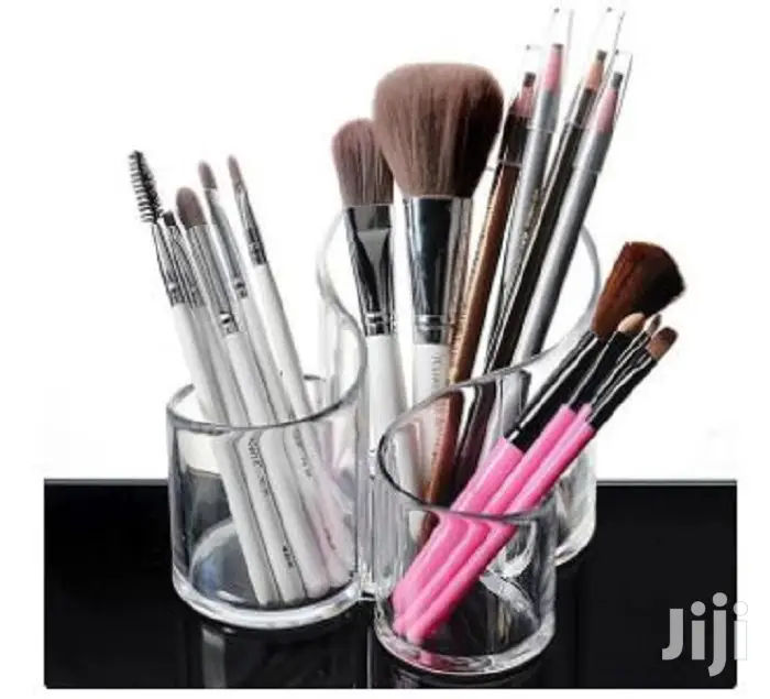 Classic Cosmetic 3 Compartment Organizer