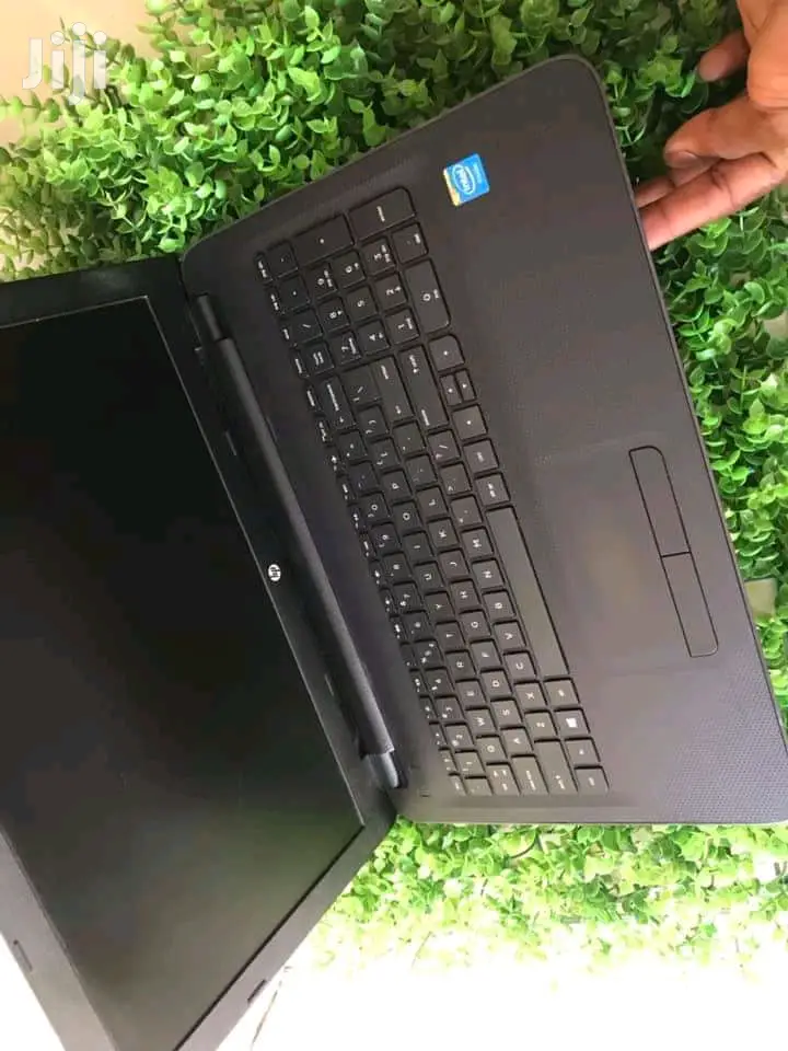 Laptop HP 15-F272wm 4GB Intel Celeron HDD 500GB
