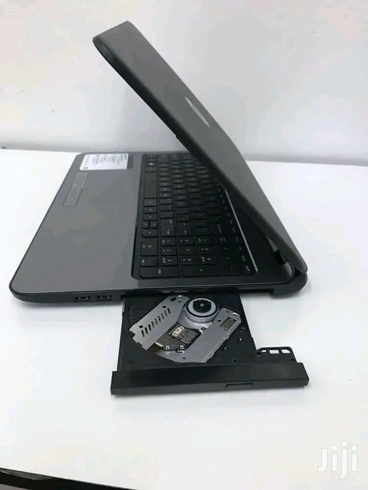 Laptop HP 15-F272wm 4GB Intel Celeron HDD 500GB