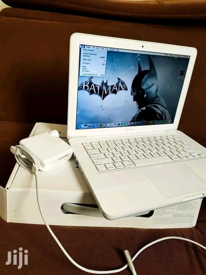 Laptop Apple MacBook 4GB Intel Core 2 Duo HDD 250GB