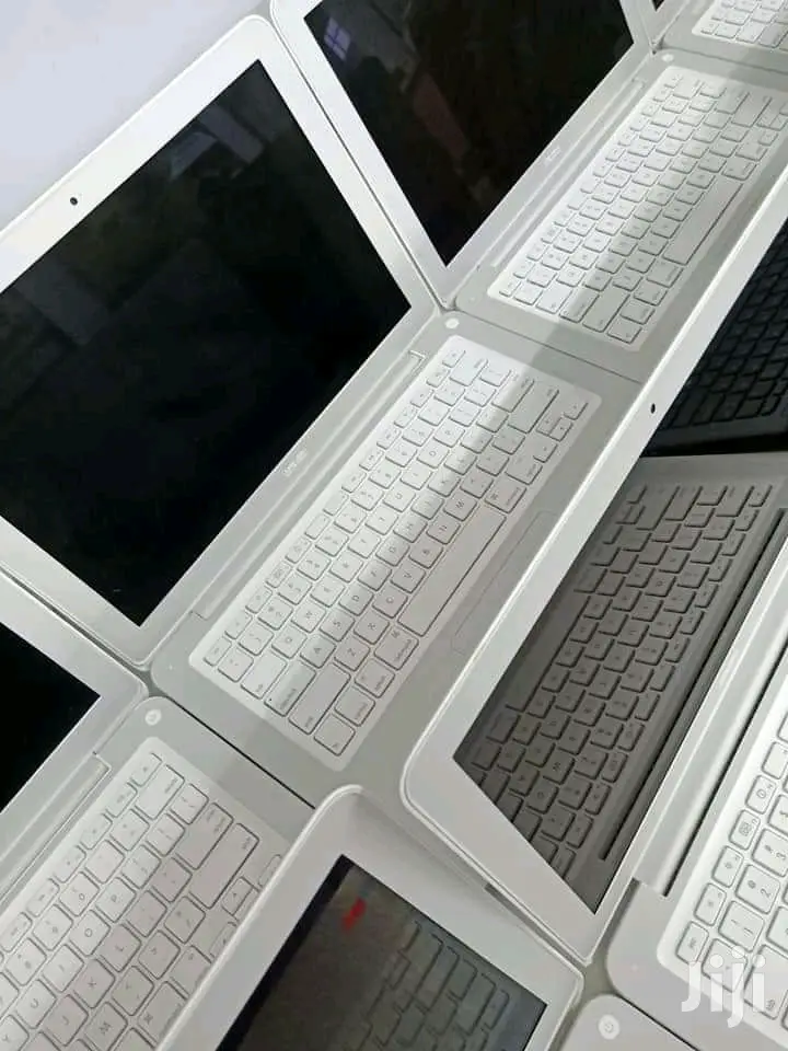 Laptop Apple MacBook 4GB Intel Core 2 Duo HDD 250GB