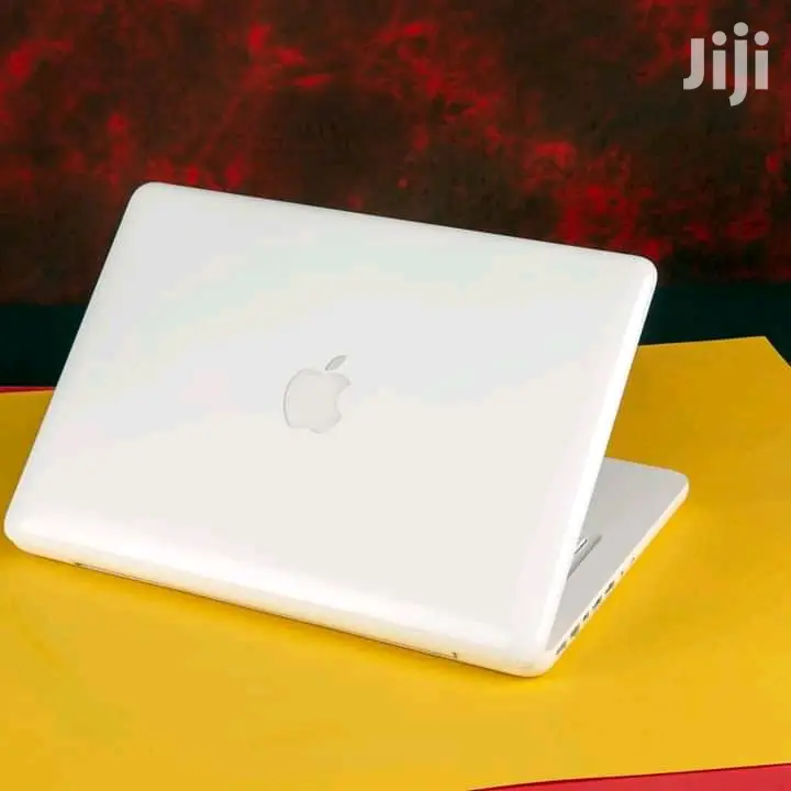 Laptop Apple MacBook 4GB Intel Core 2 Duo HDD 250GB
