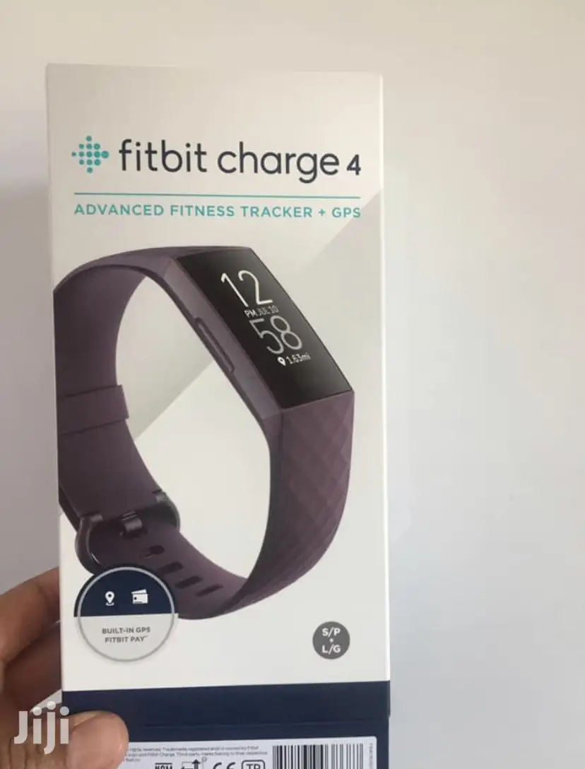 Fitbit Charge 4