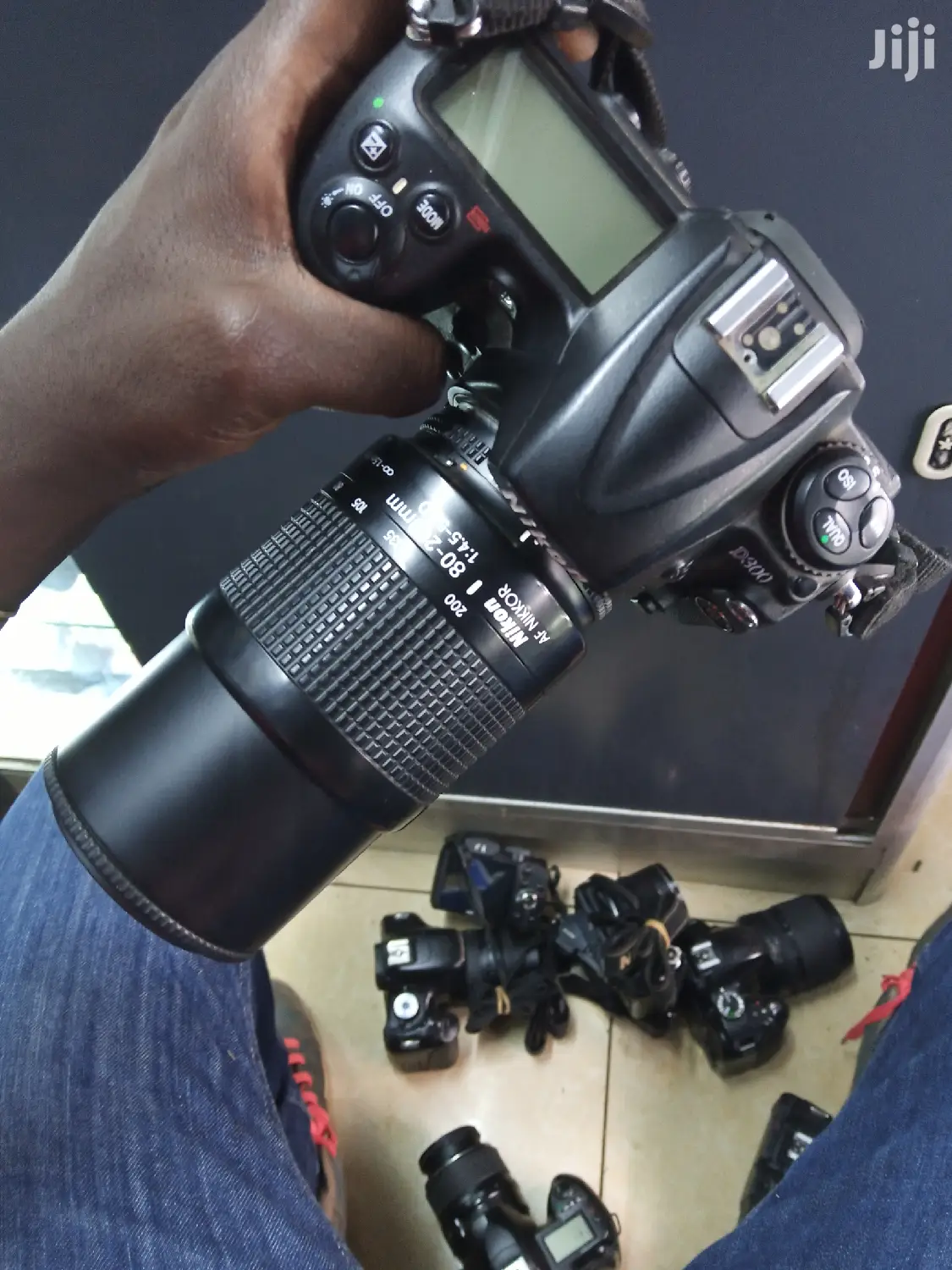 Nikon D200 With 80-200mm Lens