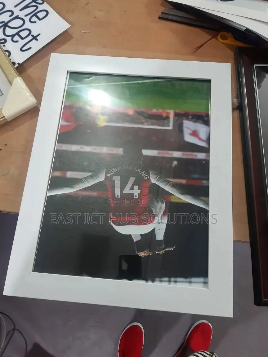 2020 Wall Frames Edition! Pure Class