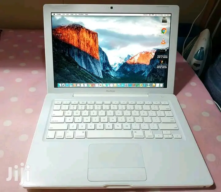 Laptop Apple MacBook 4GB Intel Core 2 Duo HDD 250GB
