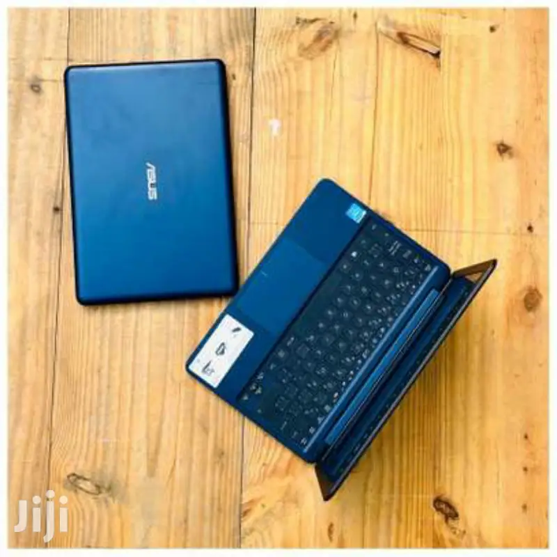 Laptop Asus 4GB Intel Pentium HDD 320GB