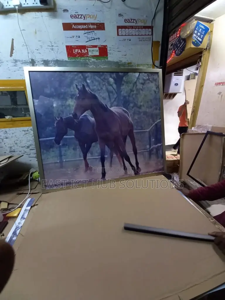Modern Classic Photo Frames And Mounting MDF