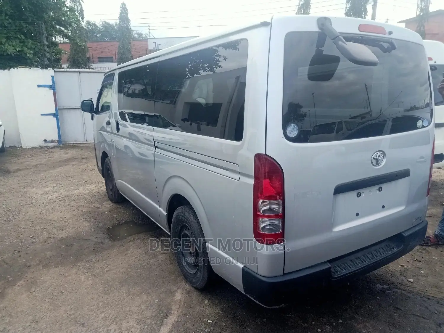 Toyota Hiace 7l Matatu