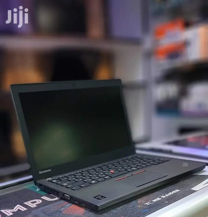 Laptop Lenovo ThinkPad X250 4GB Intel Core I5 HDD 500GB