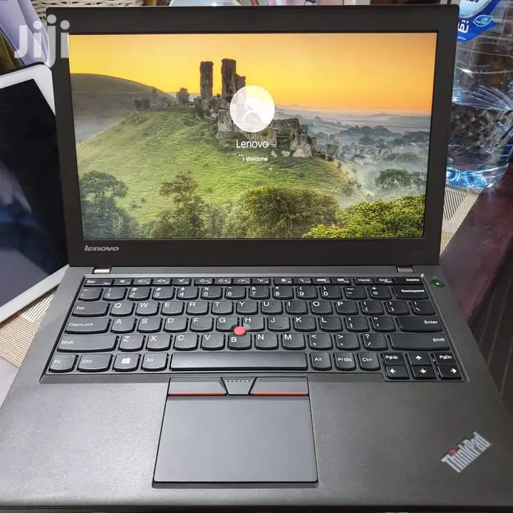 Laptop Lenovo ThinkPad X250 4GB Intel Core I5 HDD 500GB