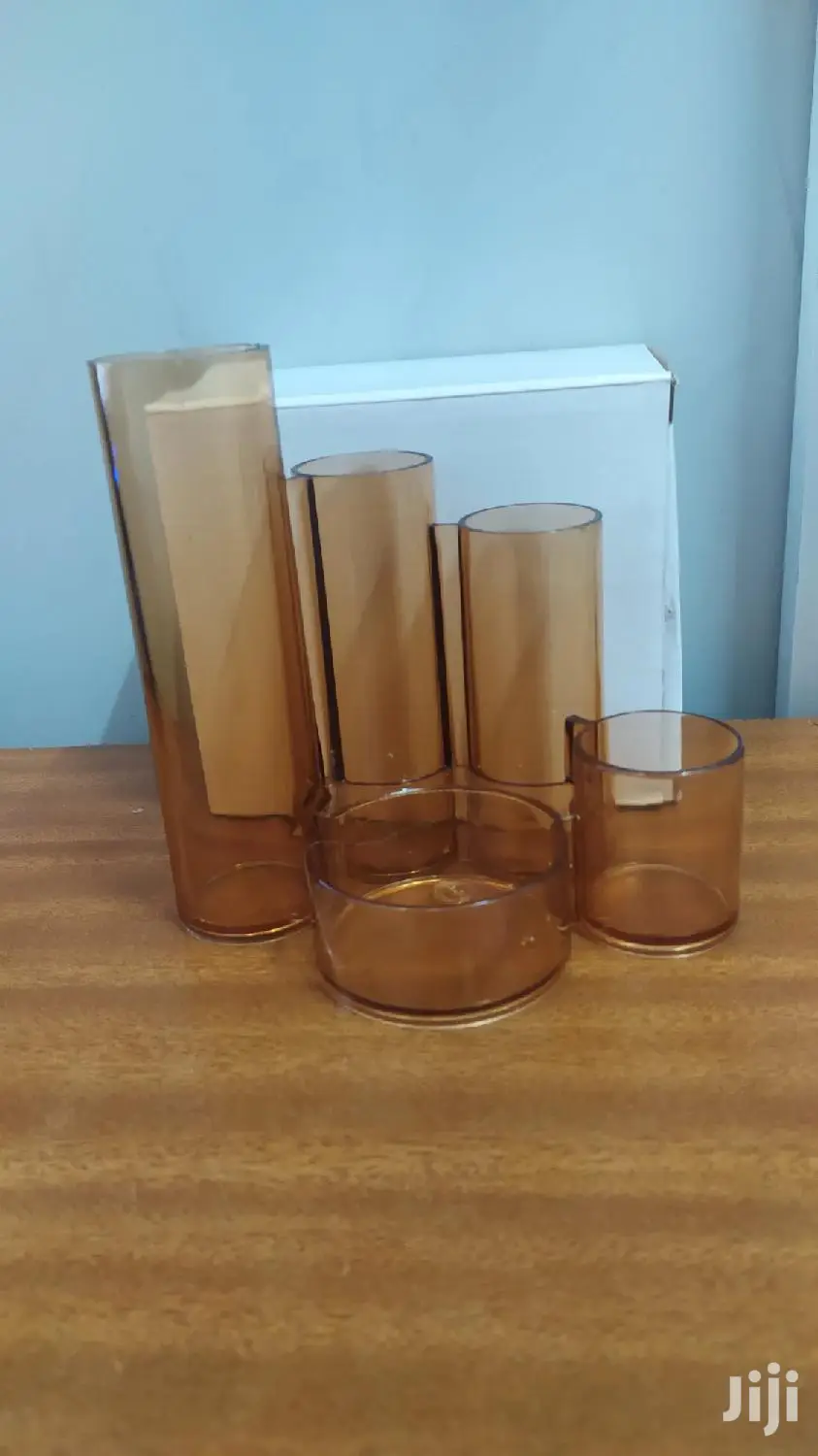 Pen Holder / Desk Organizer.