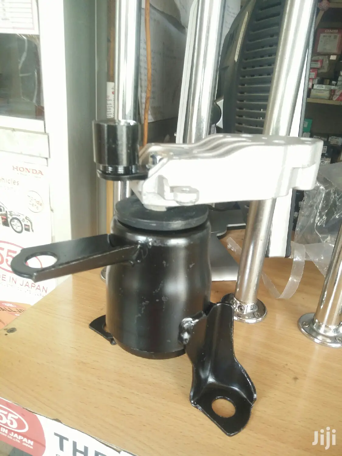 Mazda Demio Right Engine Mount