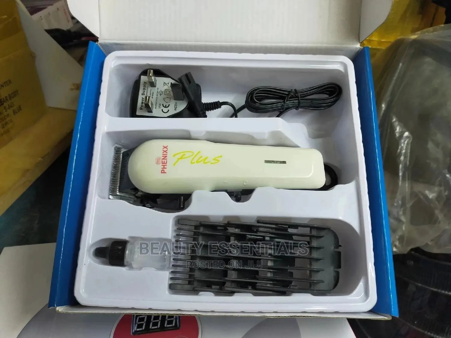 PHENIXX Rechargeable Hair Clipper
