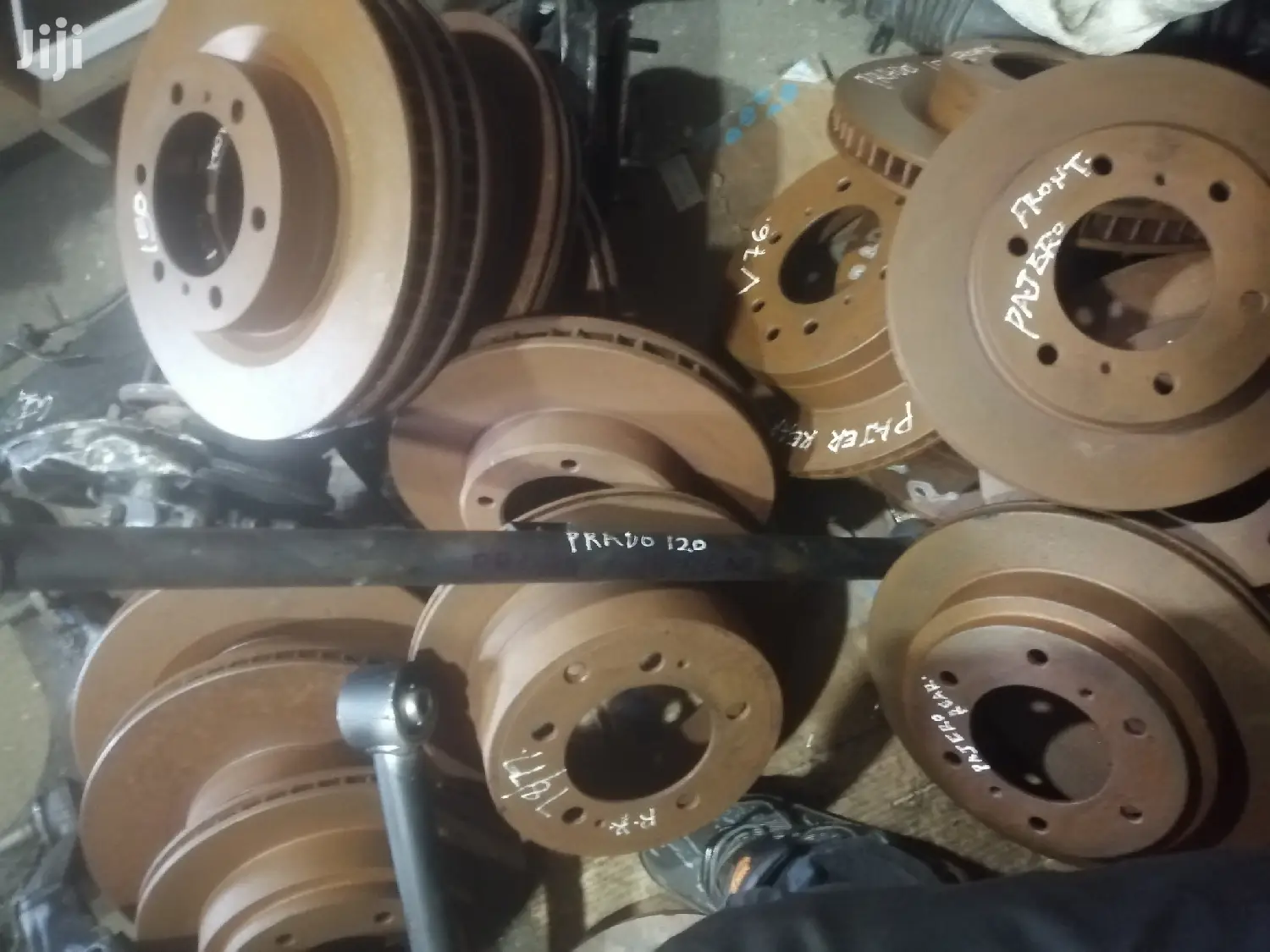 Mitsubishi Pajero Brake Discs.