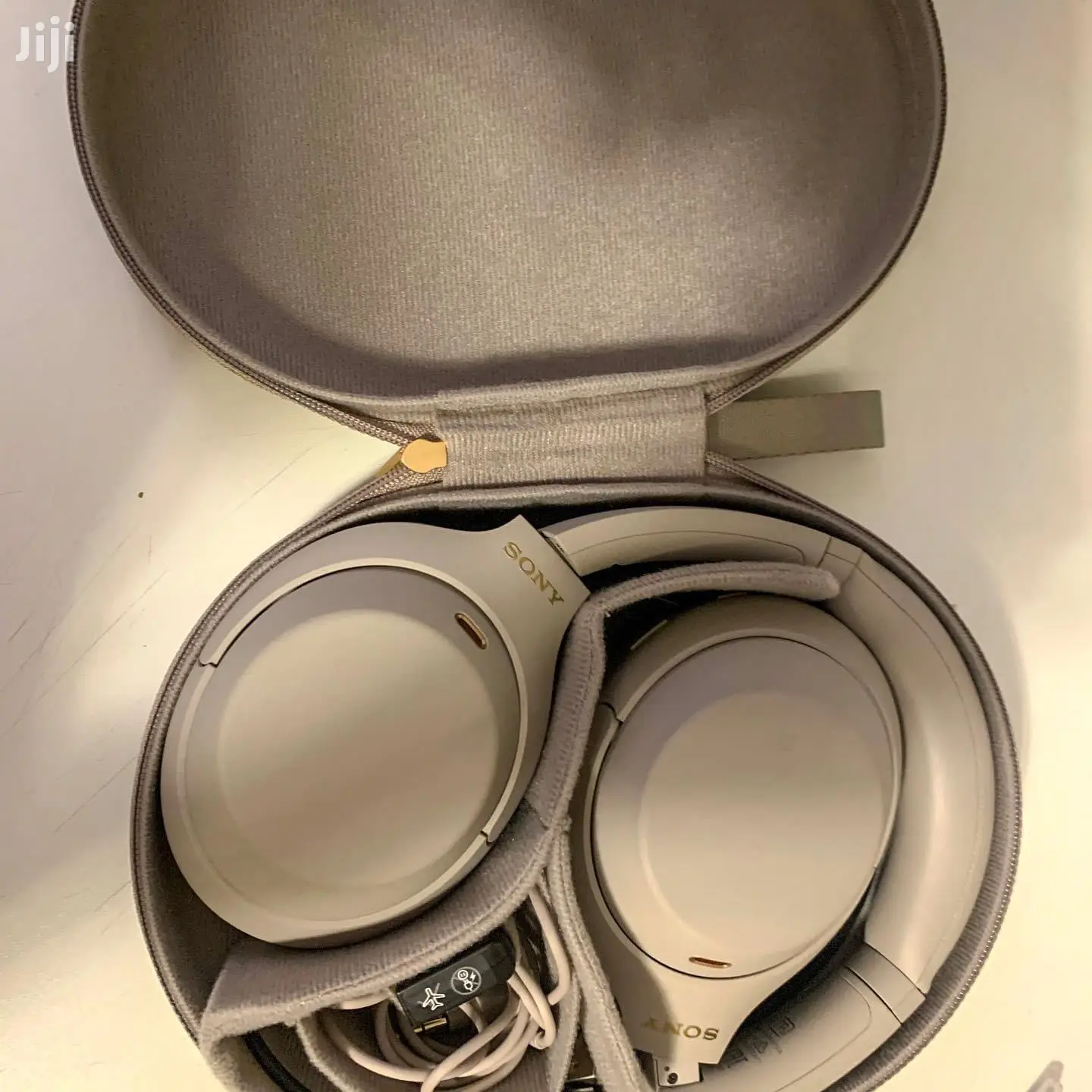 Sony Wh-1000x M4 Noise Cancelling Bluetooth Headphones