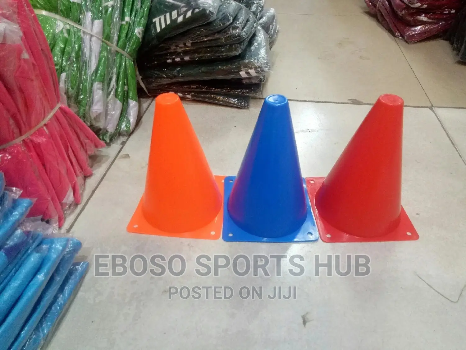 Elastic Football Cones