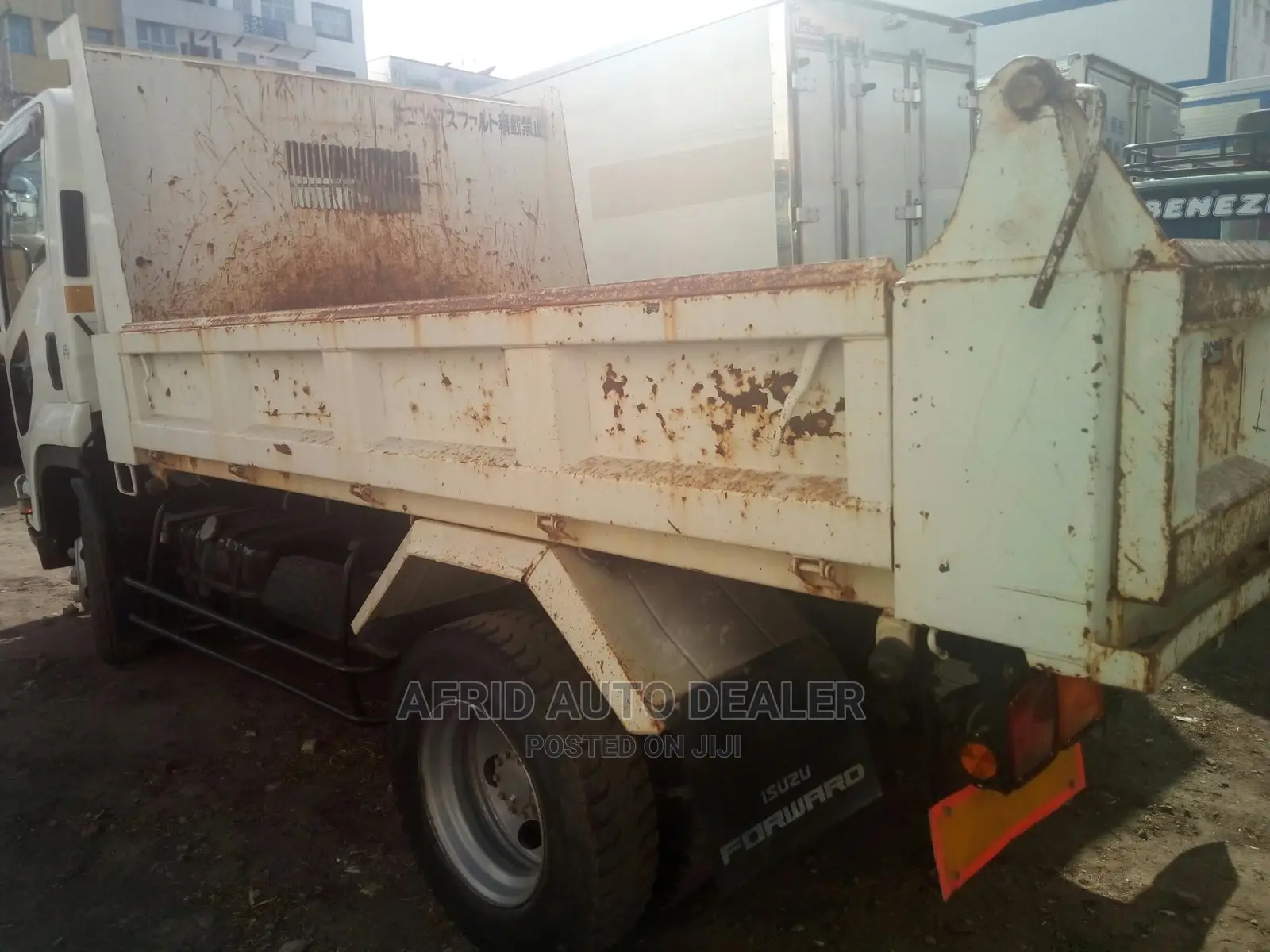 Isuzu FRR 2017 1500CC White