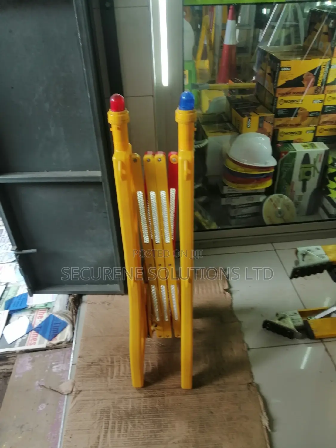 Folding Barricade – 2 Meters Portable Road Safety Barriers