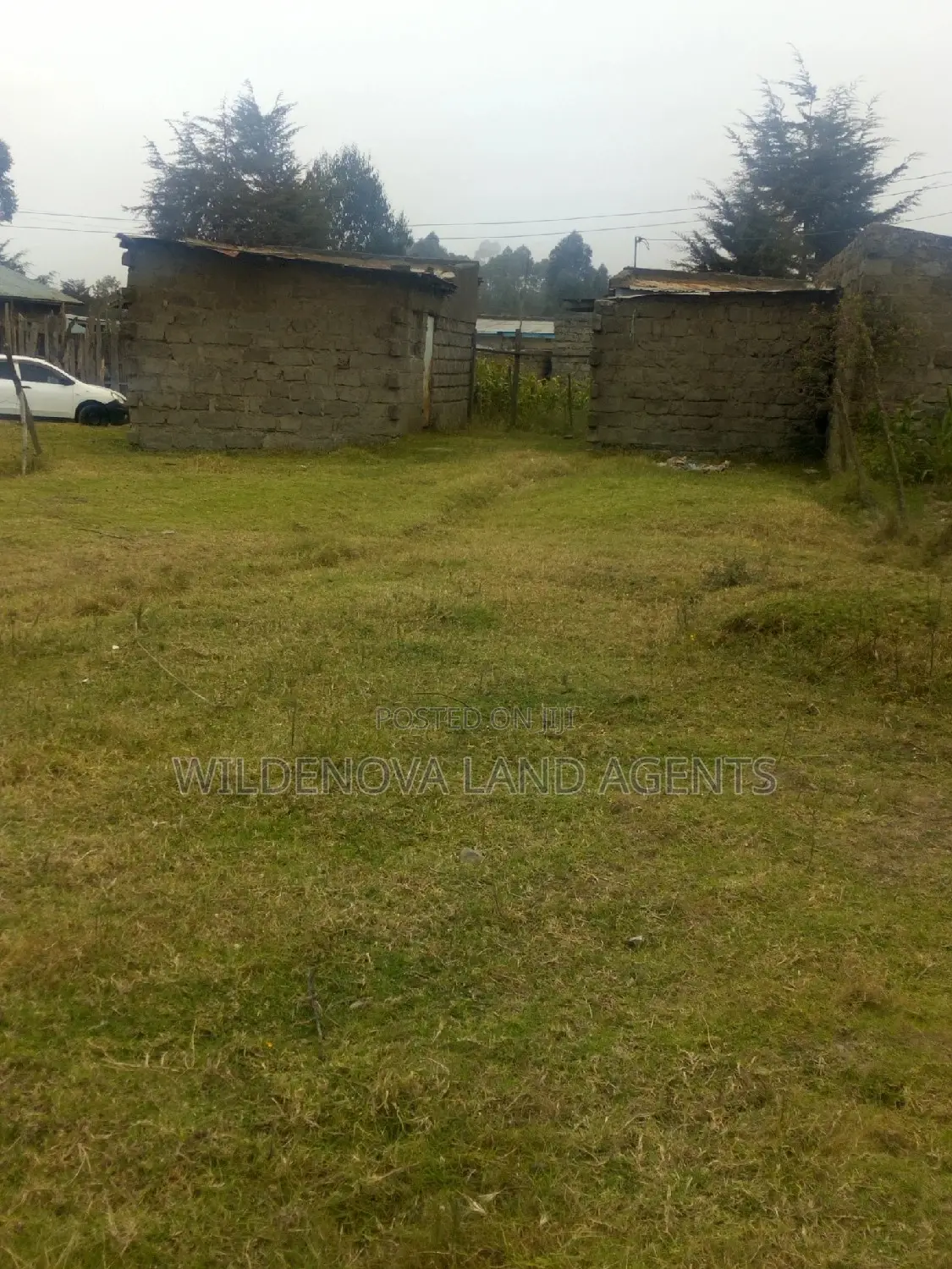 50*100 Plot On Sale At Flyover Near Wakimbo Shopping Cntr