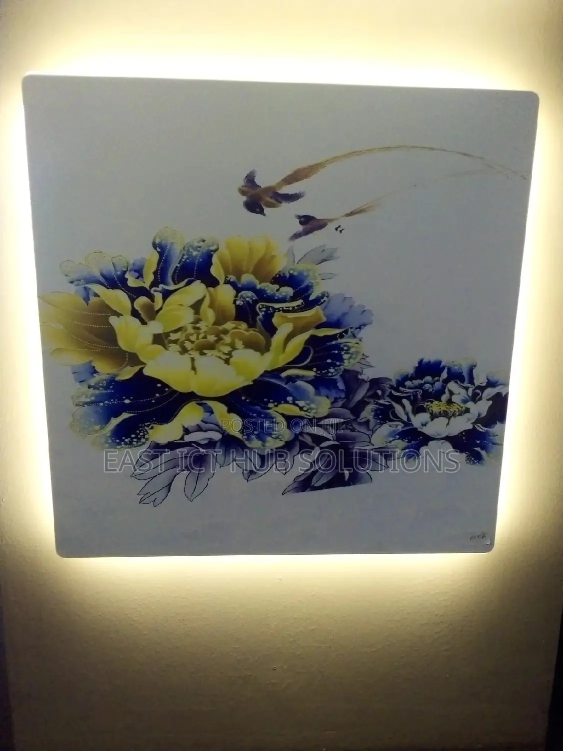 Premium Photos Mounts With Backlit Light