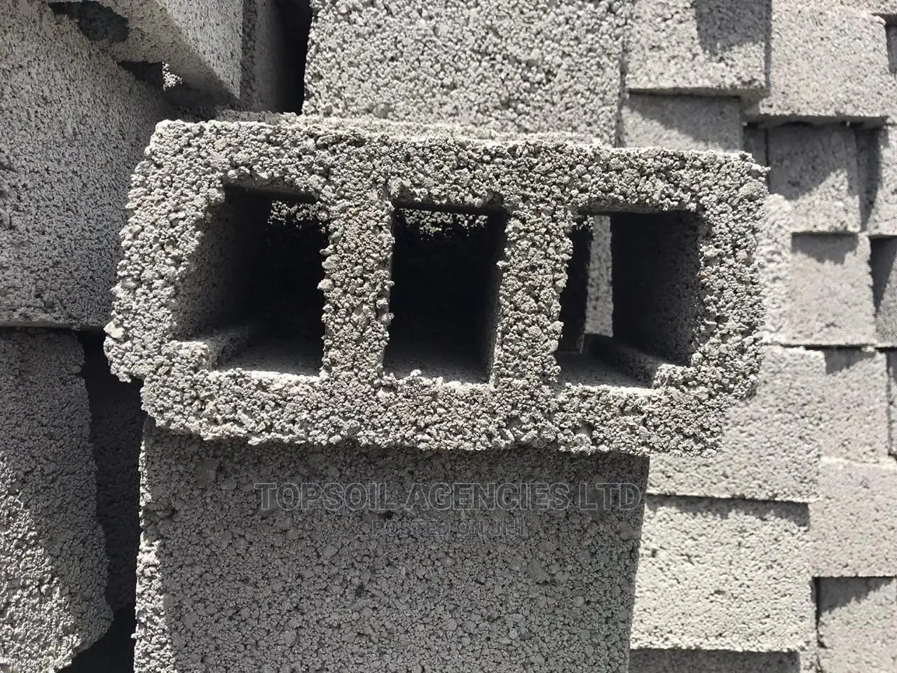 Hollow Pots