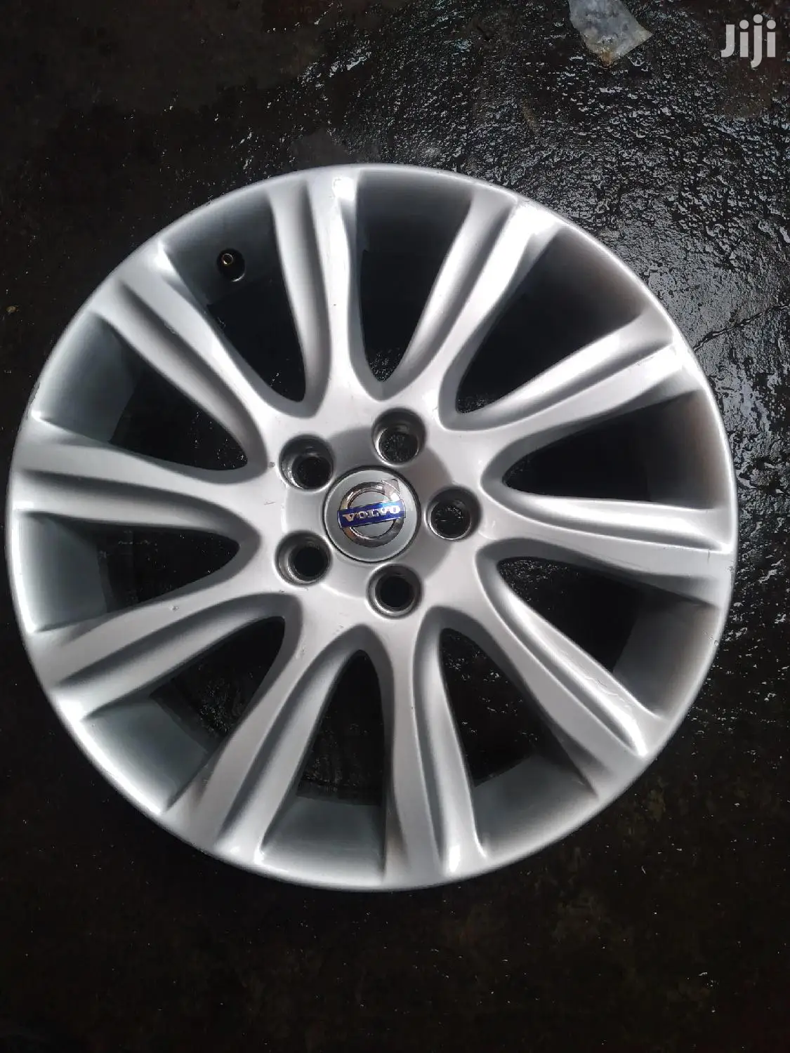 Original Rims Size 17 Inch for Volvo Set.
