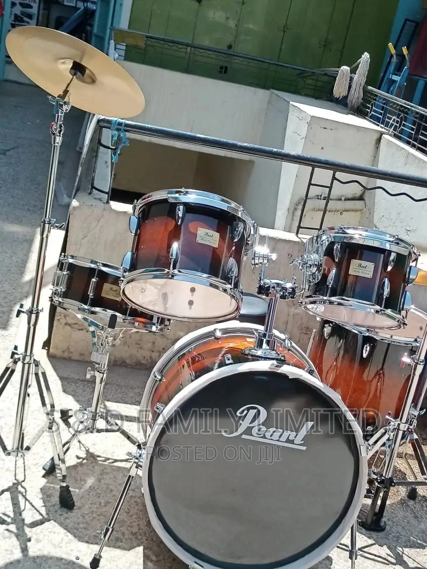 Pearl Drumset