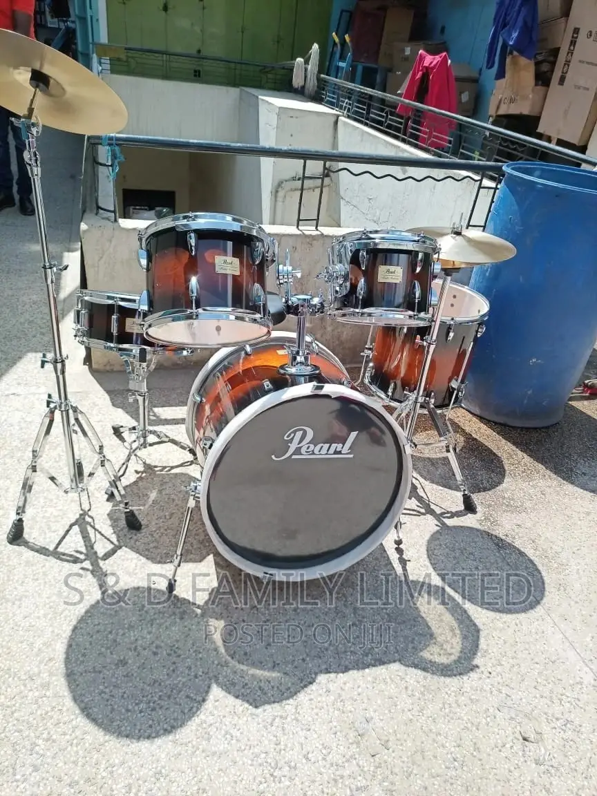 Pearl Drumset
