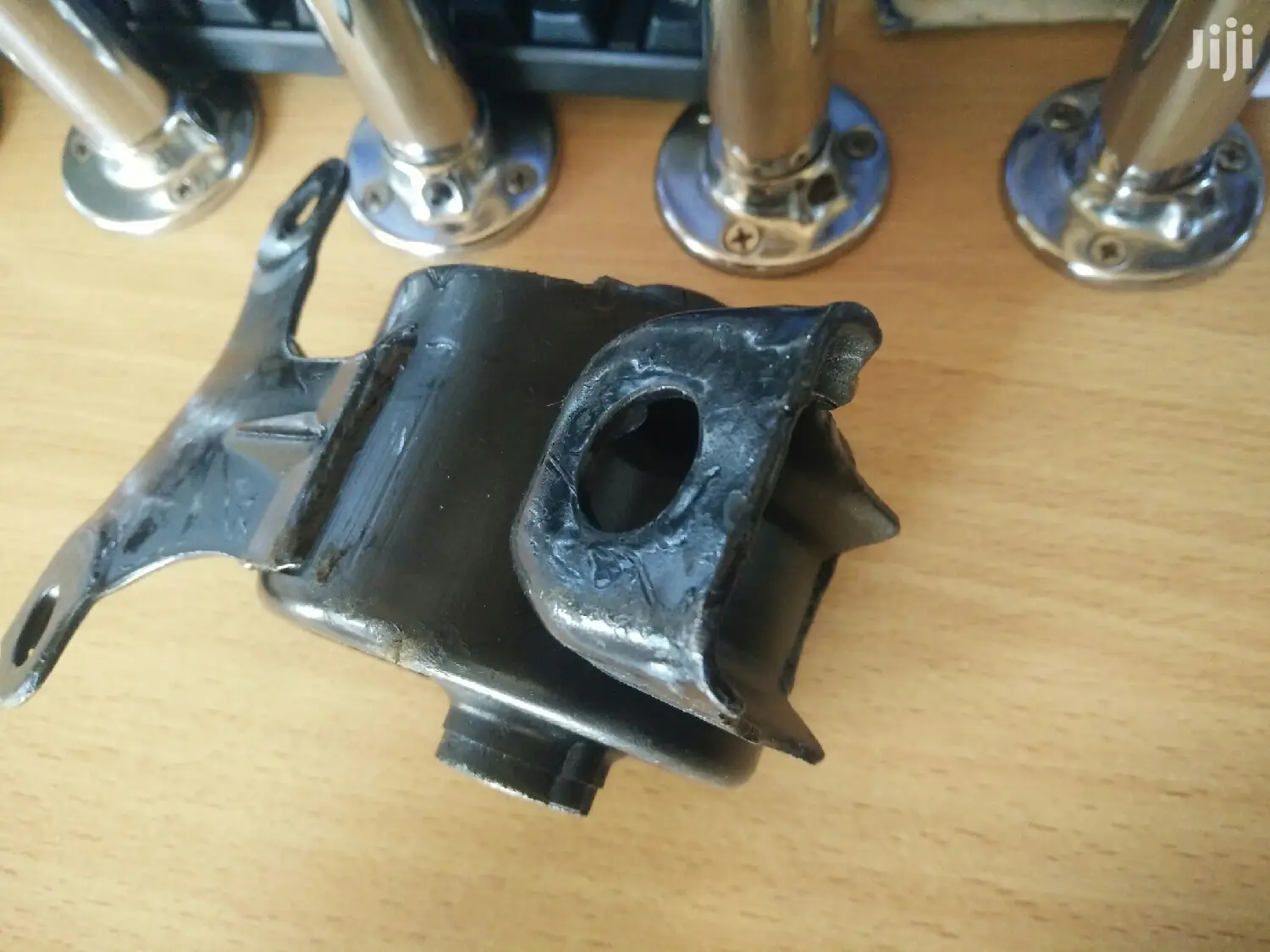 Honda Civic Engine Mount