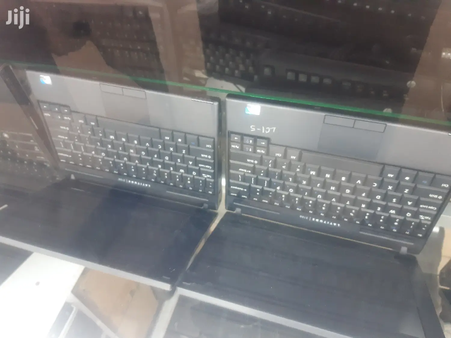 New Laptop Dell Latitude 11 5179 1GB Intel Celeron HDD 160GB