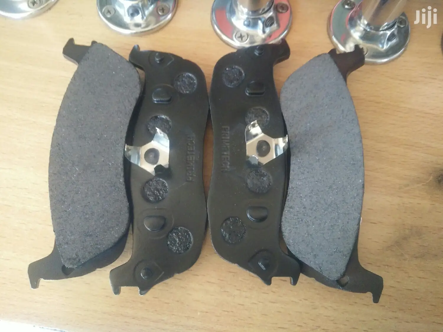 Jeep Grand Cherokee Rear Genuine Brake Pads