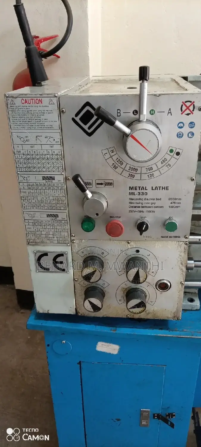 Metal Lathe Machine