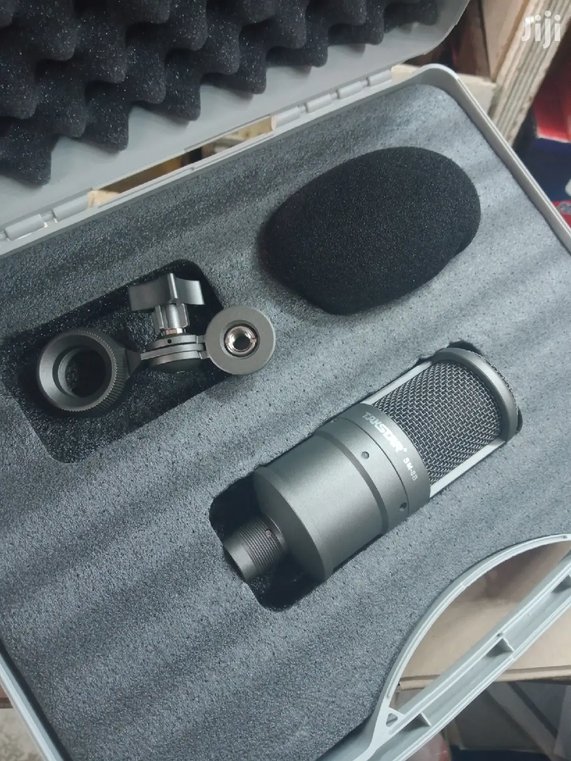 Takister Sm 8b Studio Microphone