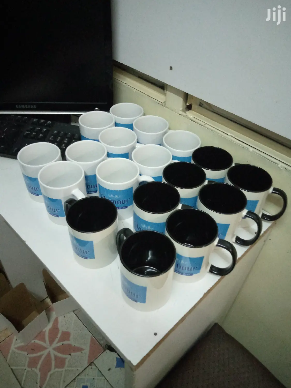 Rush Hour Offers On Mug Printing Services