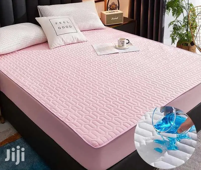 Coloured Mattress Protector _6*6