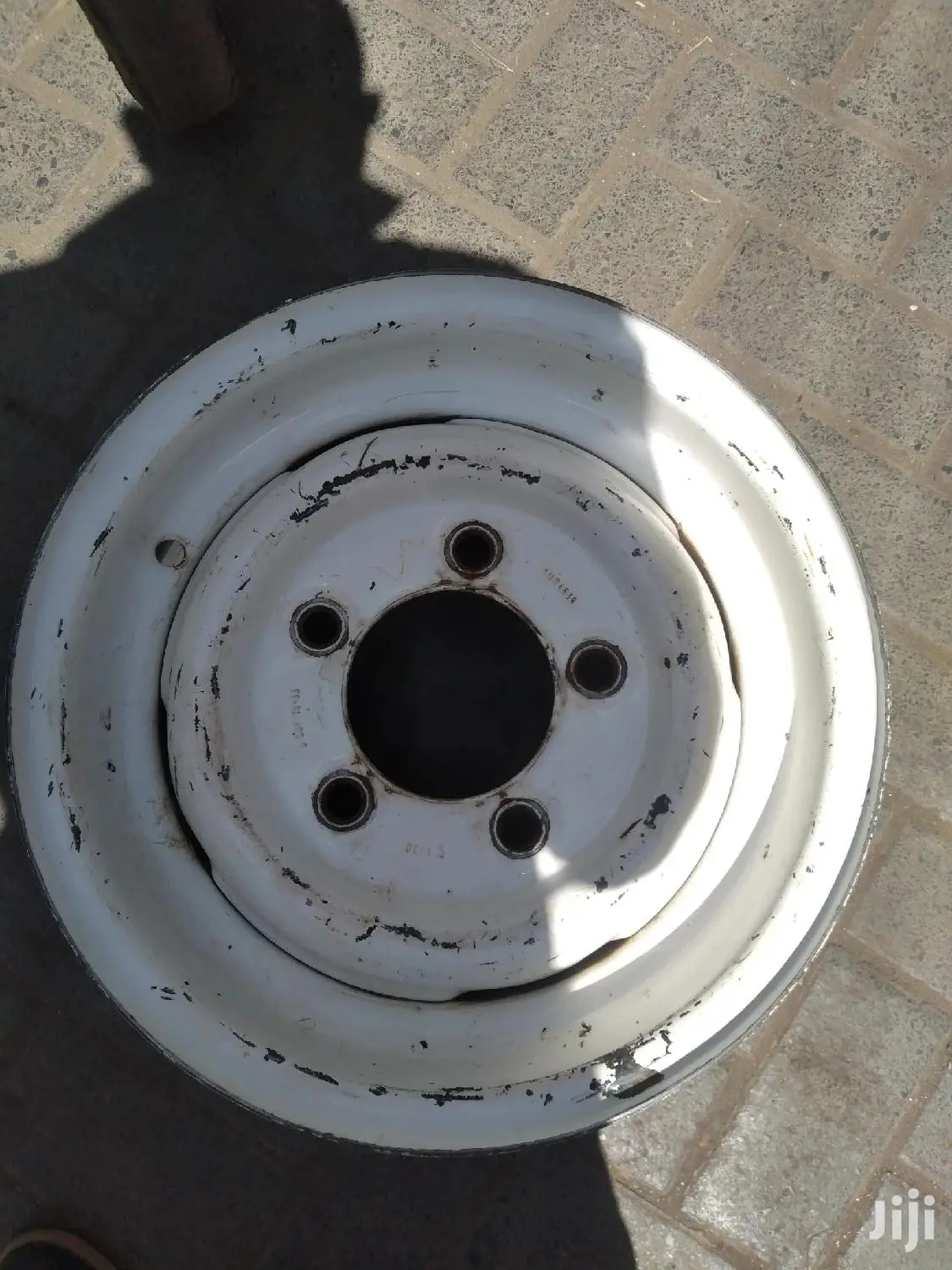 Original Rim for Landrover Size 16 Inch Tubeless.