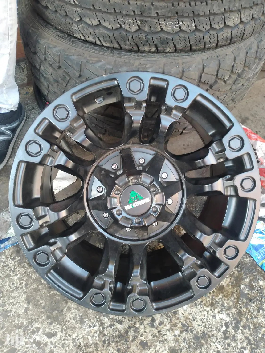 Alloy Rims Set Size 16 Inch 6 Holes.