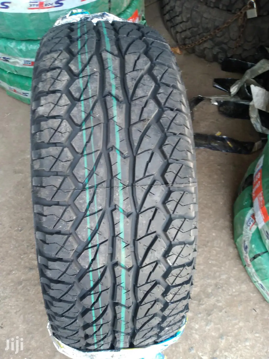 Comforser A/T Tires Sizes 265/70r16.