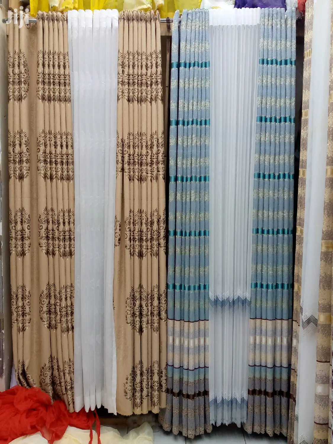 Top Quality Curtains.
