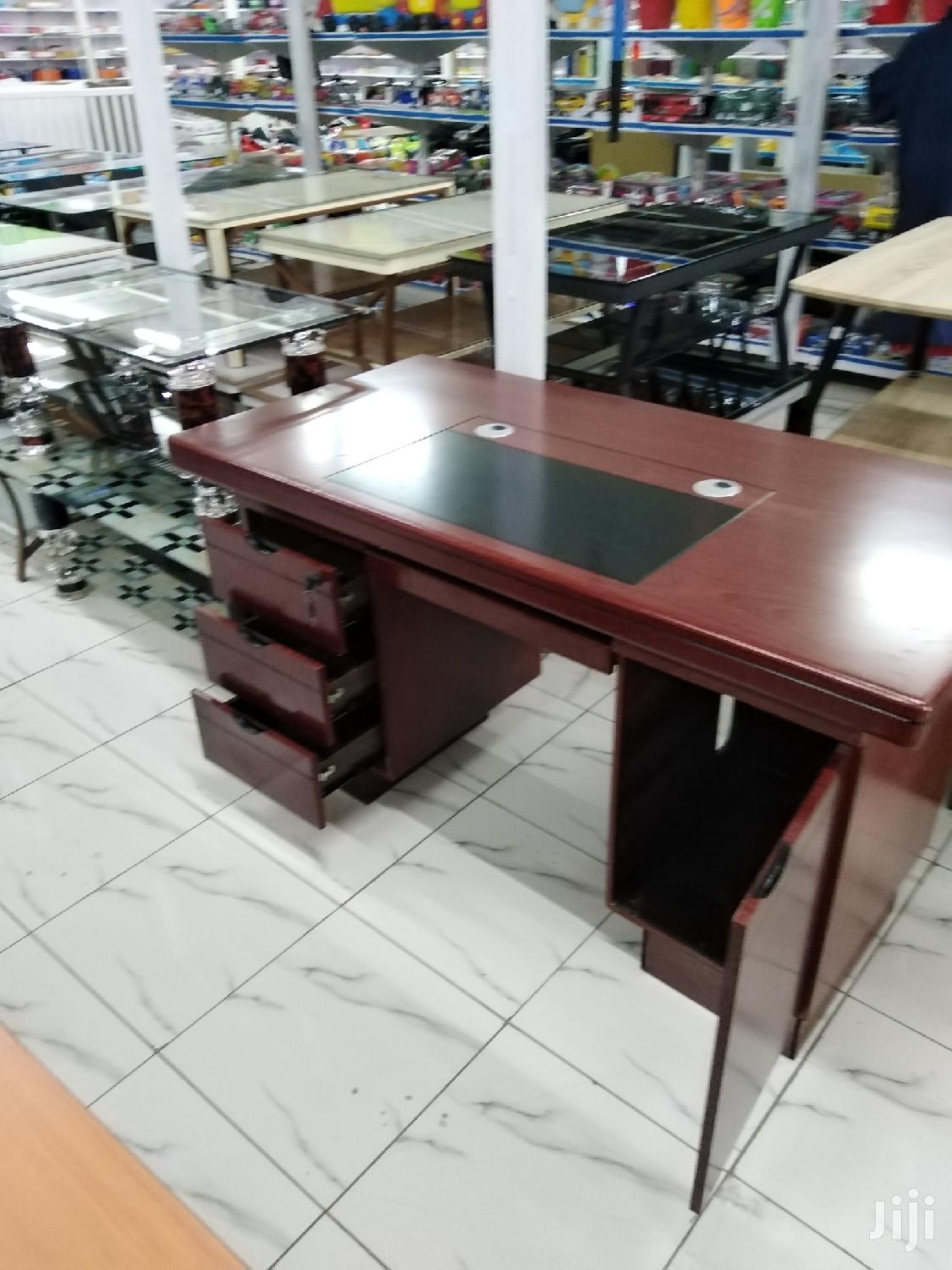 Executive Office Desk 1.4m