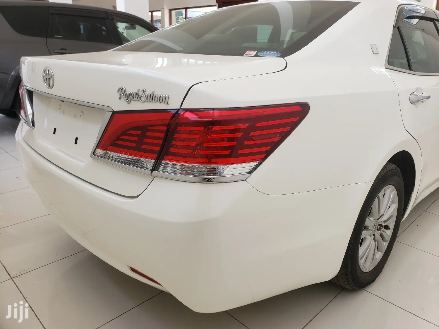 Toyota Crown 2015 White